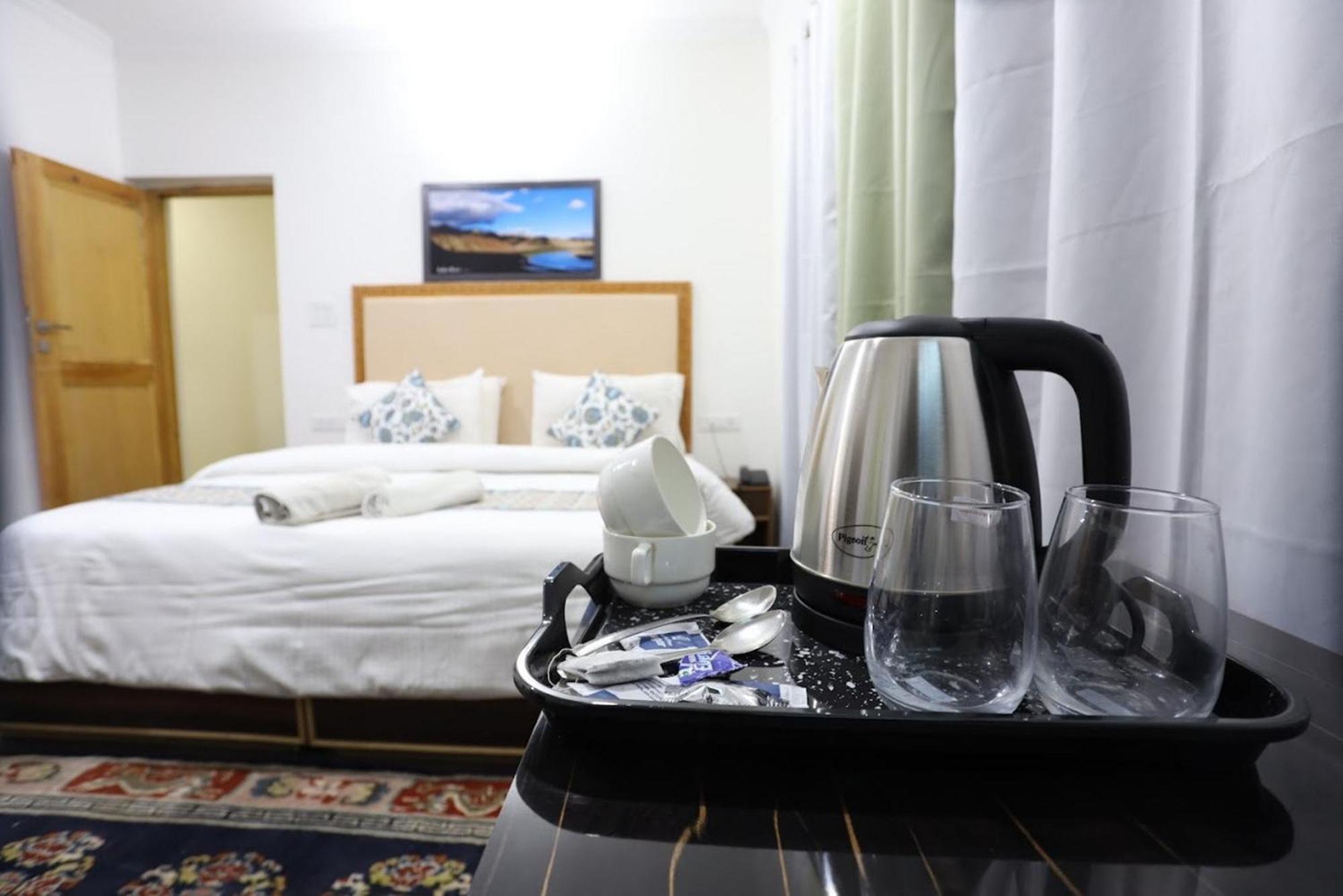 Tih Hotel Jorchung Лех Экстерьер фото